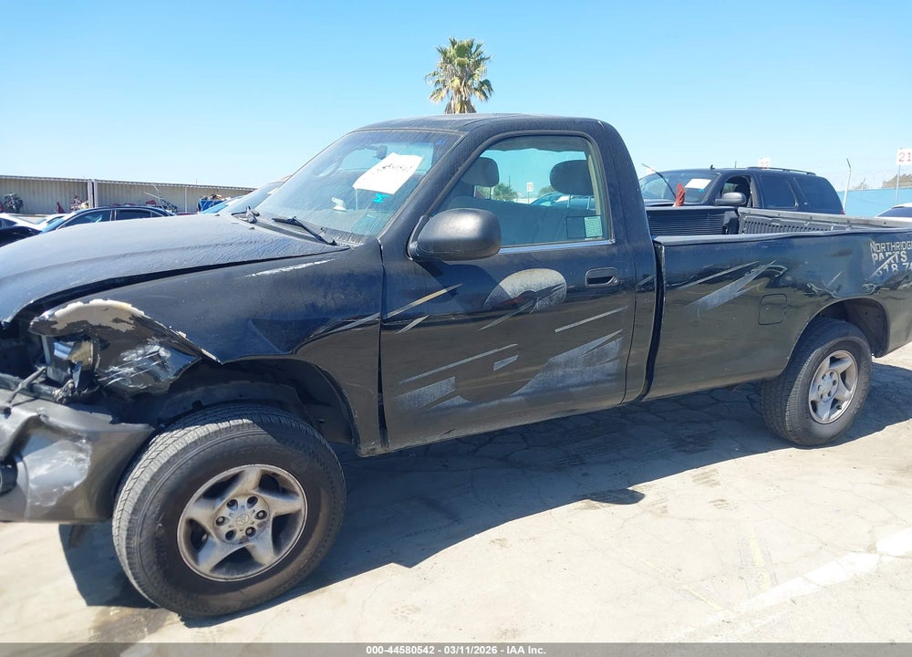 2003 TOYOTA TUNDRA VIN: 5TBJN32143S346544