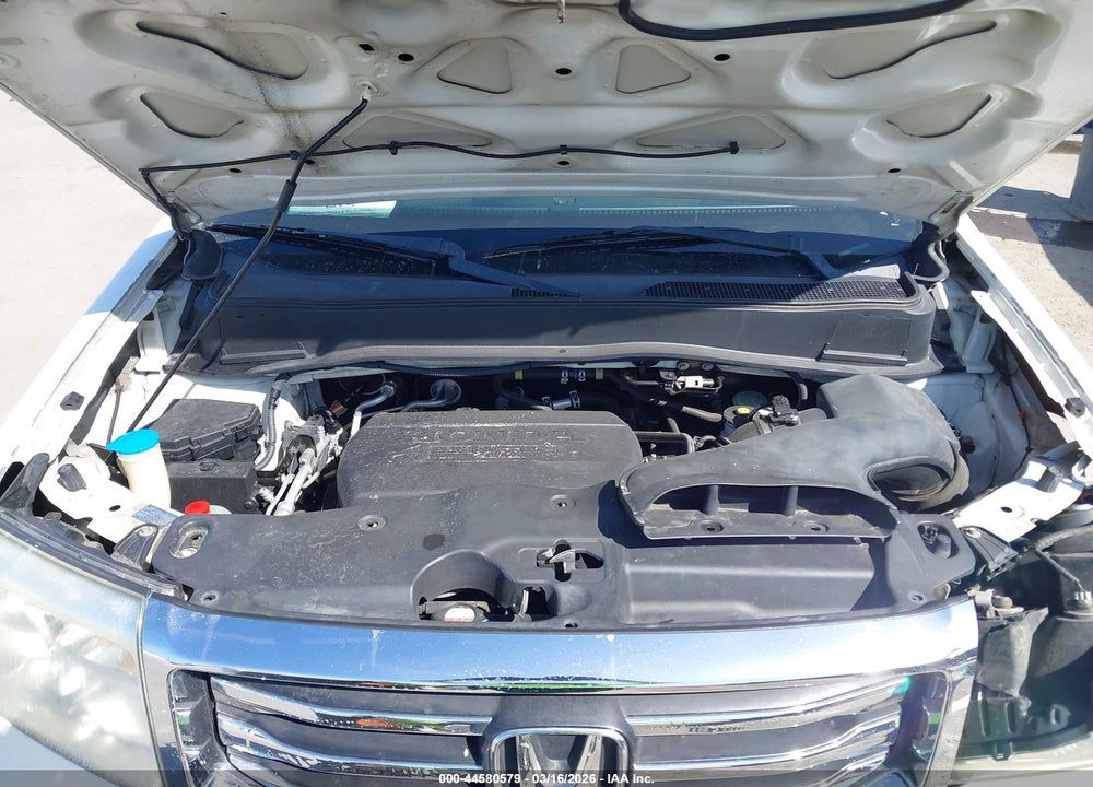 2012 HONDA PILOT TOURING VIN: 5FNYF3H95CB024760