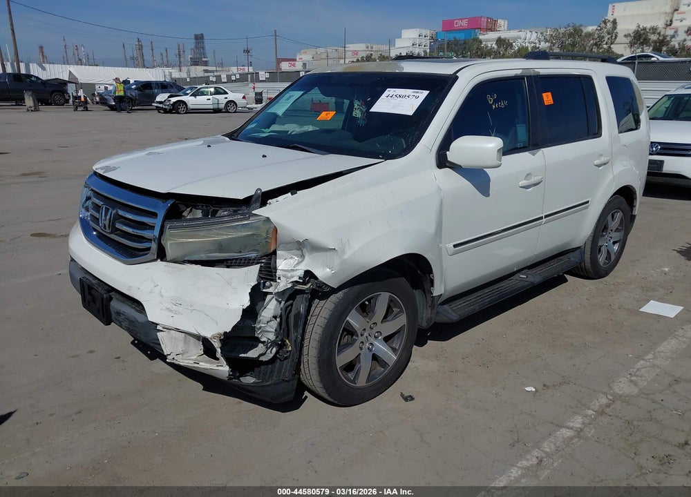 2012 HONDA PILOT TOURING VIN: 5FNYF3H95CB024760