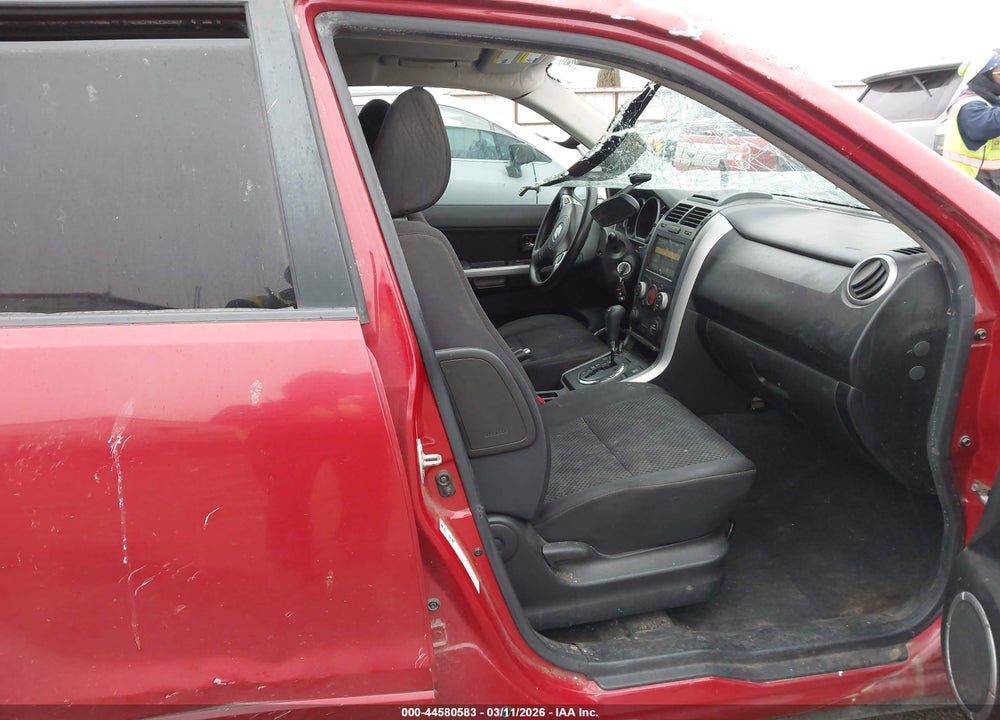 2011 SUZUKI GRAND VITARA PREMIUM/PREMIUM W/ALLOY WHEELS VIN: JS3TD0D24B4102167
