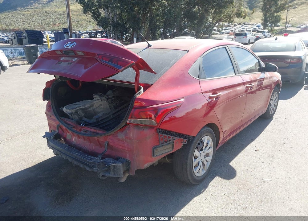 2018 HYUNDAI ACCENT SE VIN: 3KPC24A38JE017676