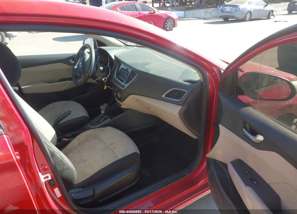 2018 HYUNDAI ACCENT SE VIN: 3KPC24A38JE017676