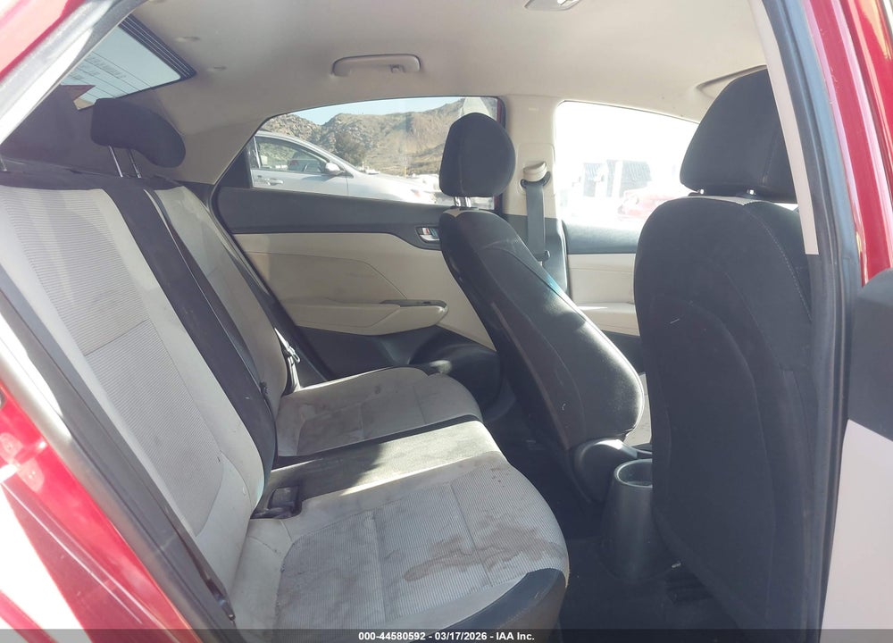 2018 HYUNDAI ACCENT SE VIN: 3KPC24A38JE017676