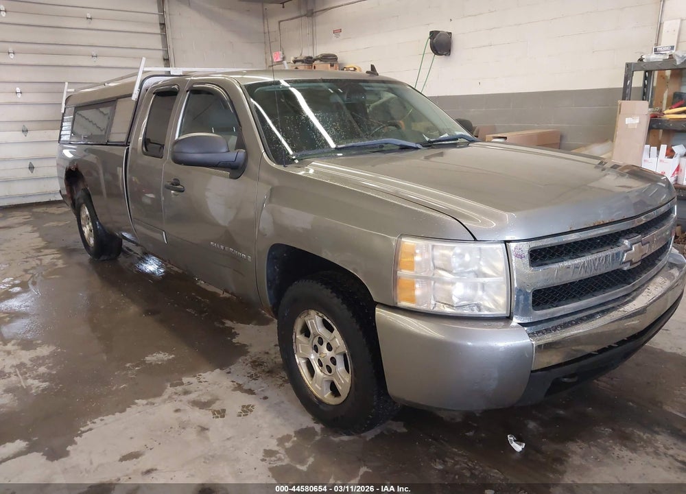 2008 CHEVROLET SILVERADO 1500 LT1 VIN: 1GCEK19J88E107104