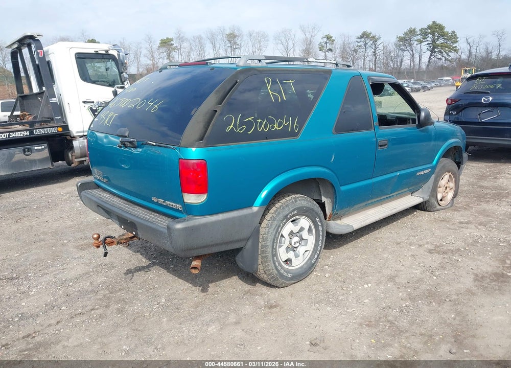 1995 CHEVROLET BLAZER VIN: 1GNCT18WXS2146262