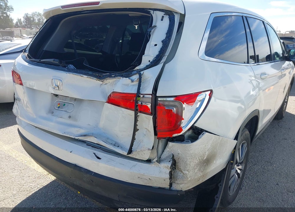 2017 HONDA PILOT EX VIN: 5FNYF5H43HB018446