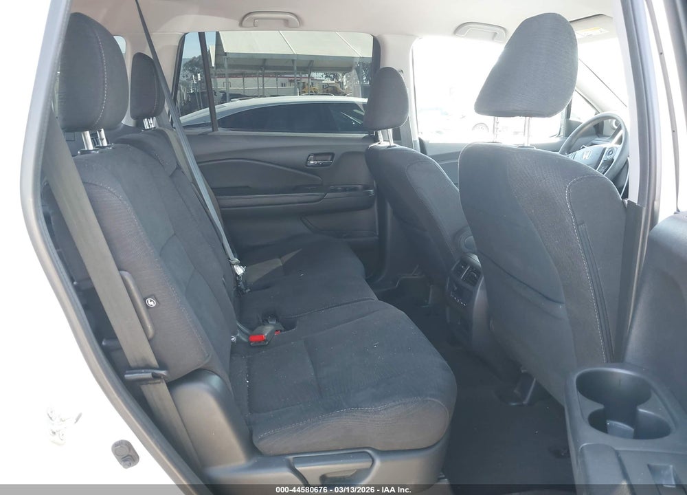 2017 HONDA PILOT EX VIN: 5FNYF5H43HB018446