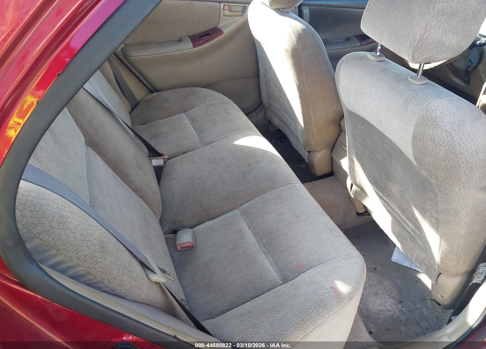 2004 TOYOTA COROLLA LE VIN: 1NXBR38E34Z226902
