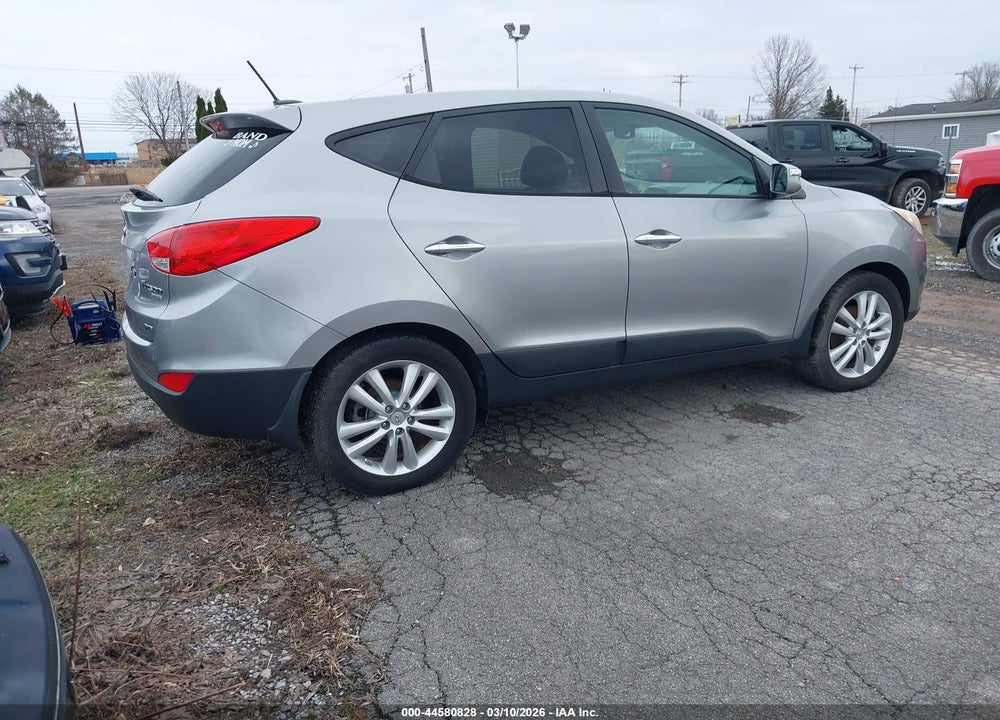 2012 HYUNDAI TUCSON LIMITED VIN: KM8JUCAC9CU545500