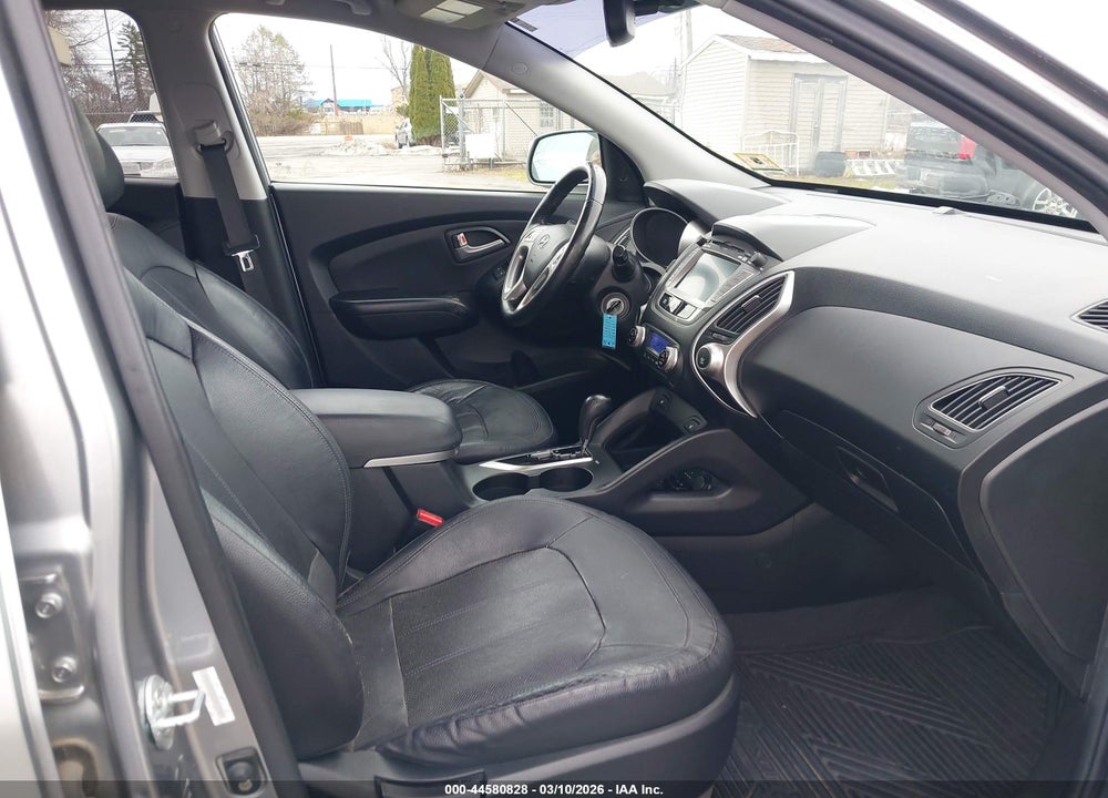 2012 HYUNDAI TUCSON LIMITED VIN: KM8JUCAC9CU545500