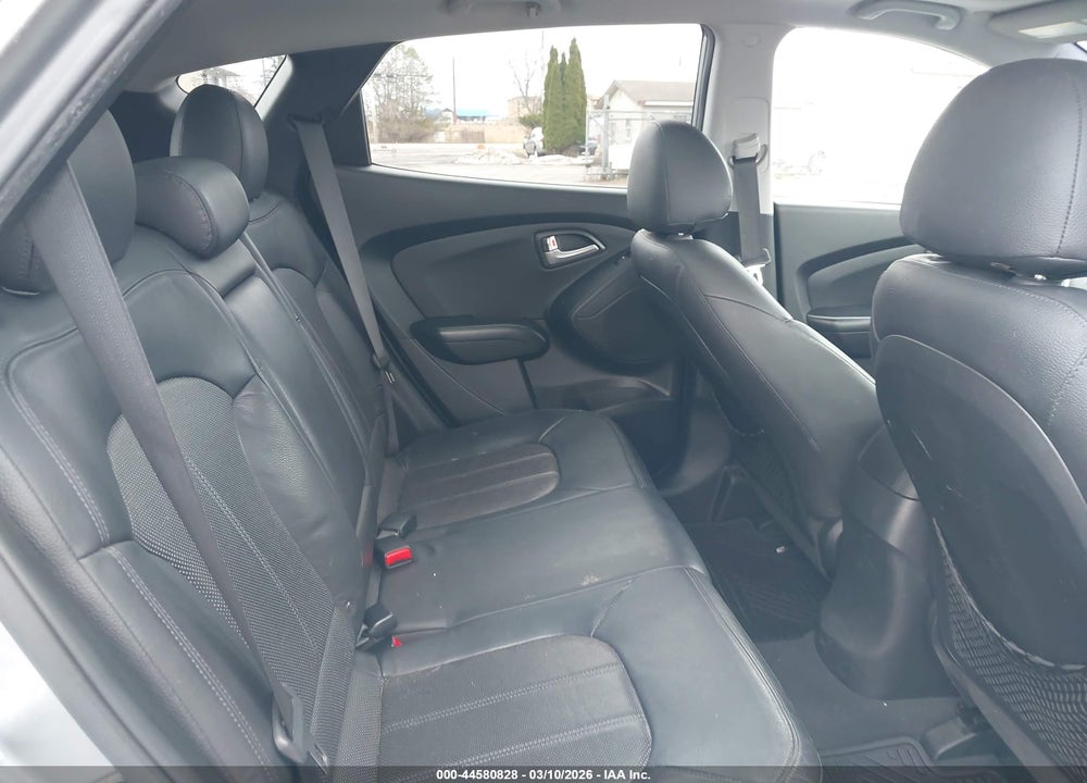 2012 HYUNDAI TUCSON LIMITED VIN: KM8JUCAC9CU545500