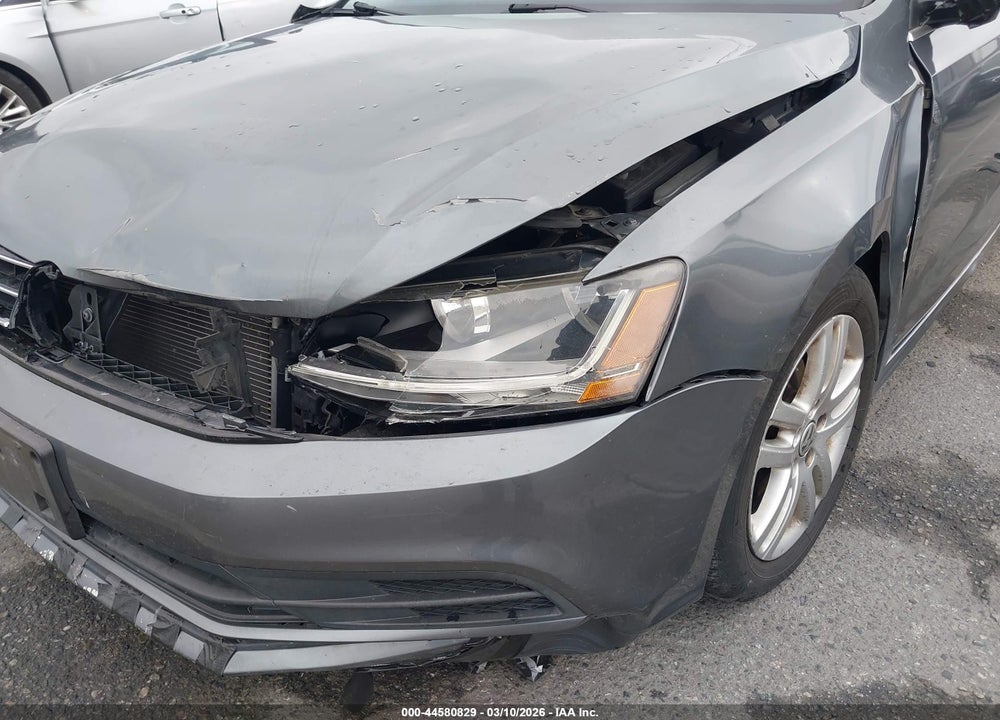 2017 VOLKSWAGEN JETTA 1.4T S VIN: 3VW2B7AJ9HM228698