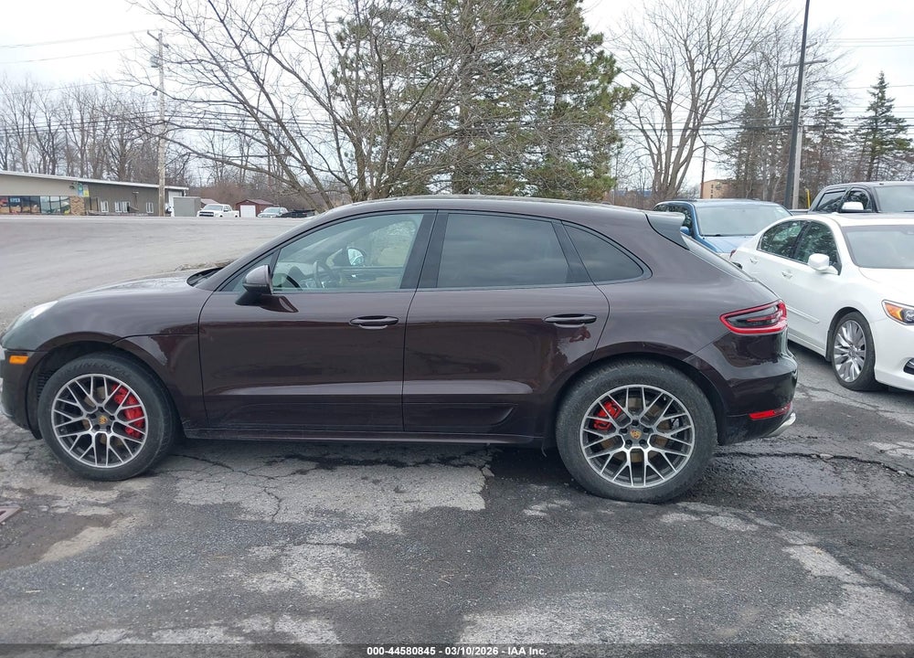2018 PORSCHE MACAN TURBO VIN: WP1AF2A59JLB70123
