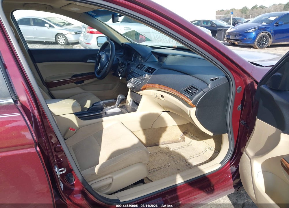2012 HONDA ACCORD 2.4 EX VIN: 1HGCP2F72CA210320