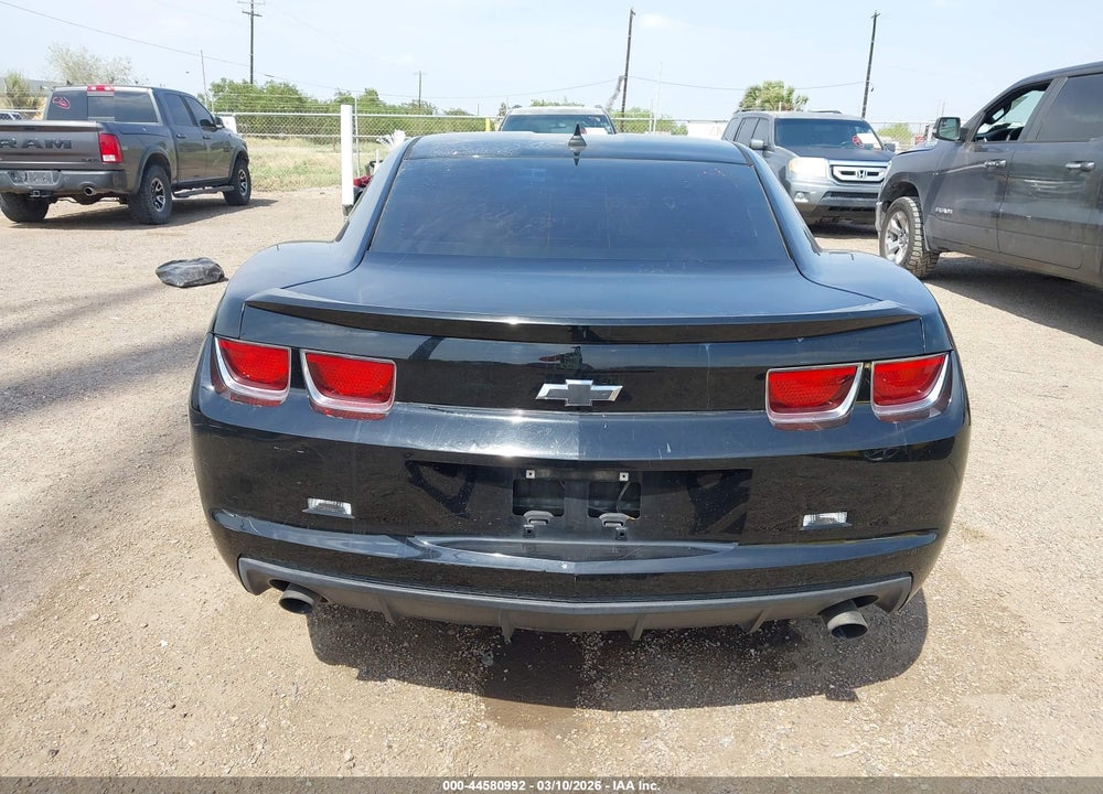 2013 CHEVROLET CAMARO 2LS VIN: 2G1FA1E36D9117750