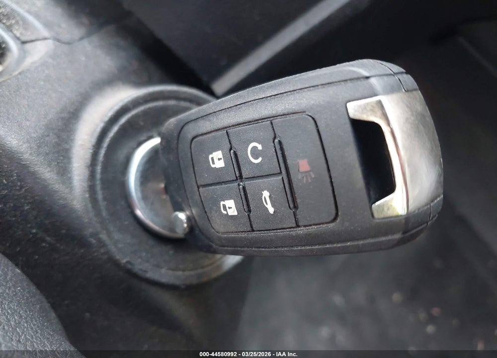 2013 CHEVROLET CAMARO 2LS VIN: 2G1FA1E36D9117750