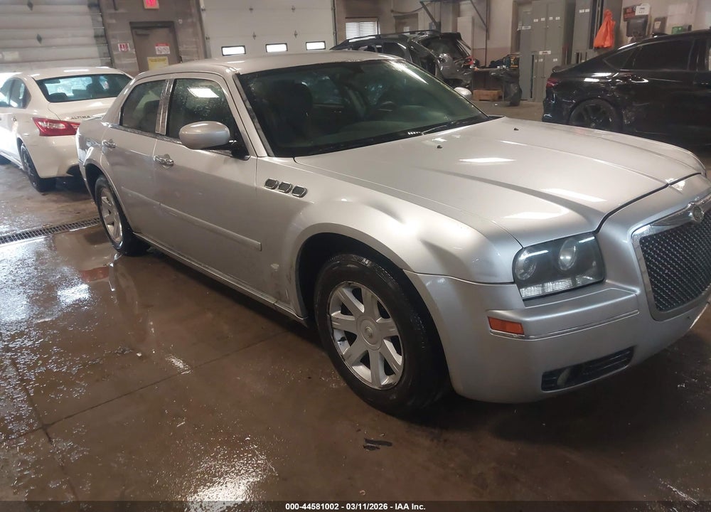 2005 CHRYSLER 300 VIN: 2C3JA53G05H131007
