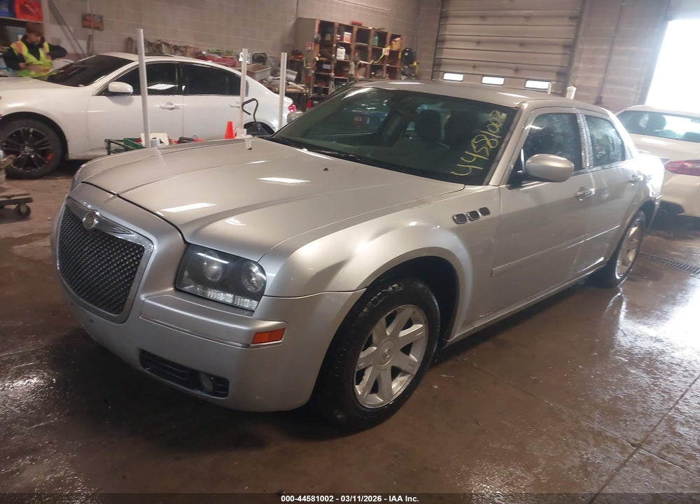 2005 CHRYSLER 300 VIN: 2C3JA53G05H131007