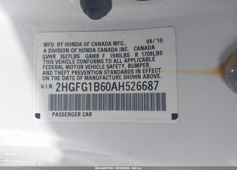 2010 HONDA CIVIC LX VIN: 2HGFG1B60AH526687