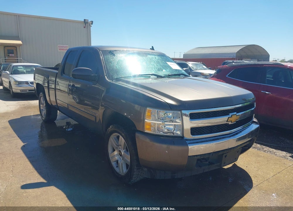 2008 CHEVROLET SILVERADO 1500 LT1 VIN: 1GCEC19JX8Z281567