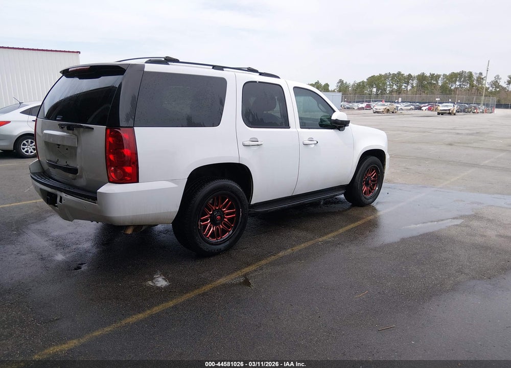 2011 GMC YUKON SLT VIN: 1GKS1CE01BR118660