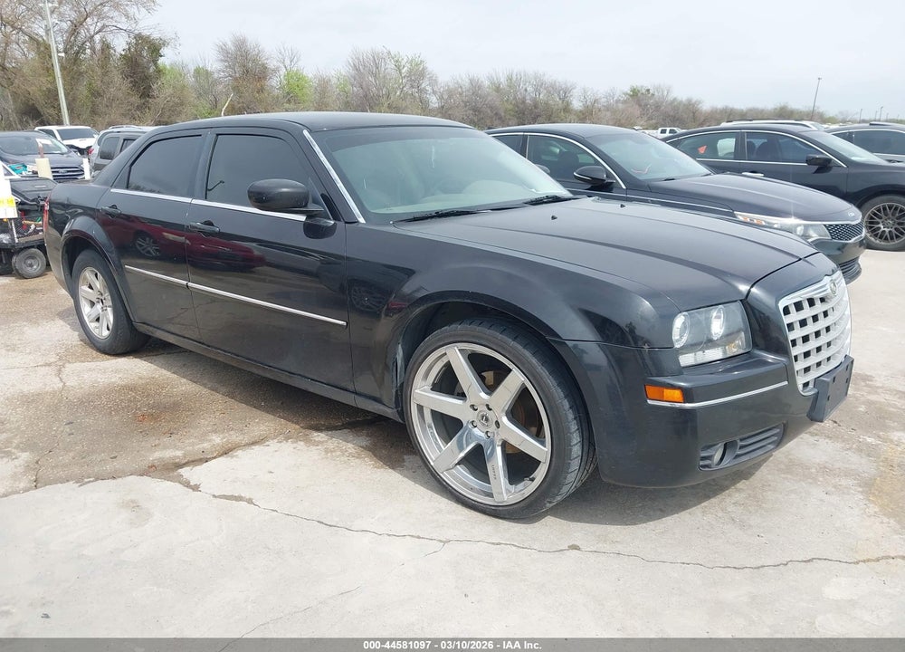 2008 CHRYSLER 300 TOURING VIN: 2C3LA53G58H164646
