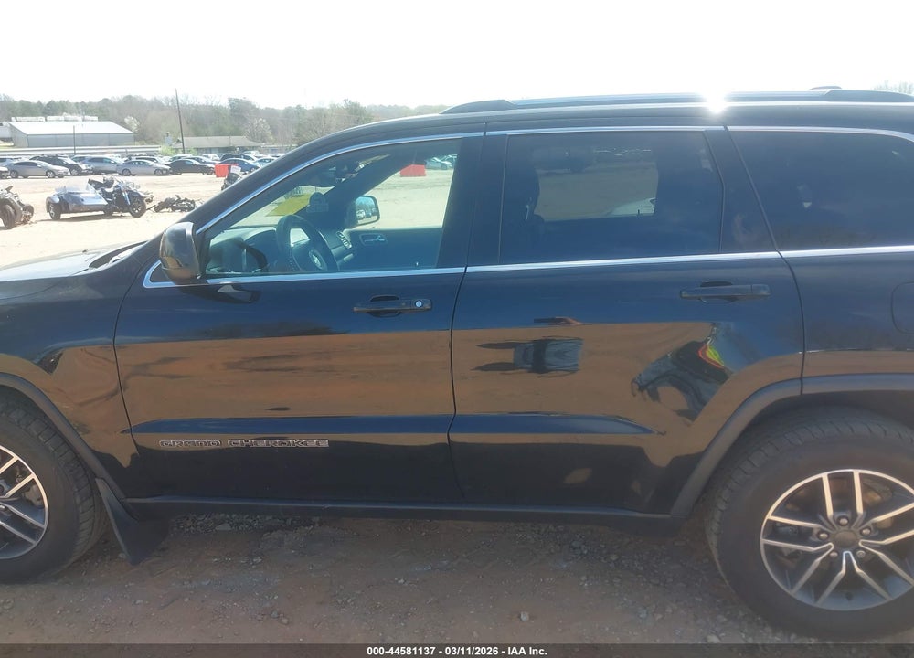 2020 JEEP GRAND CHEROKEE LAREDO E 4X2 VIN: 1C4RJEAGXLC244576