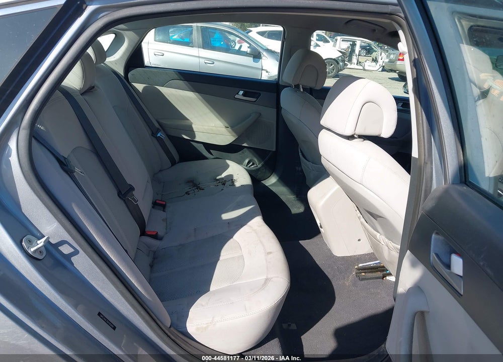 2016 HYUNDAI SONATA VIN: 5NPE24AF3GH395699