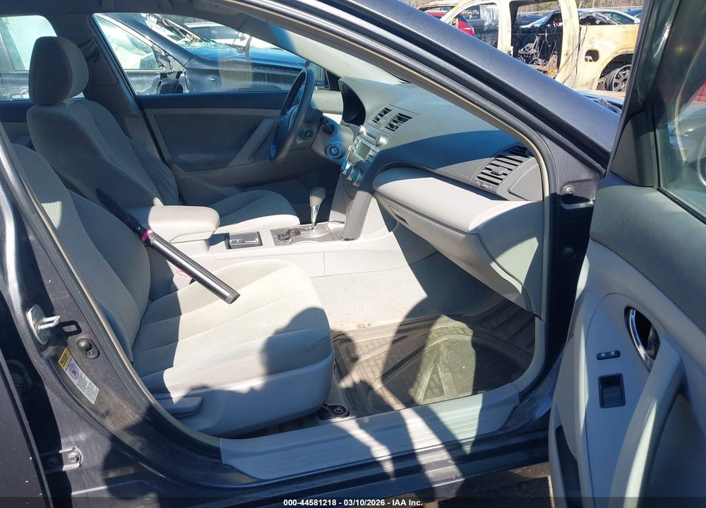 2008 TOYOTA CAMRY LE VIN: 4T1BE46KX8U776808