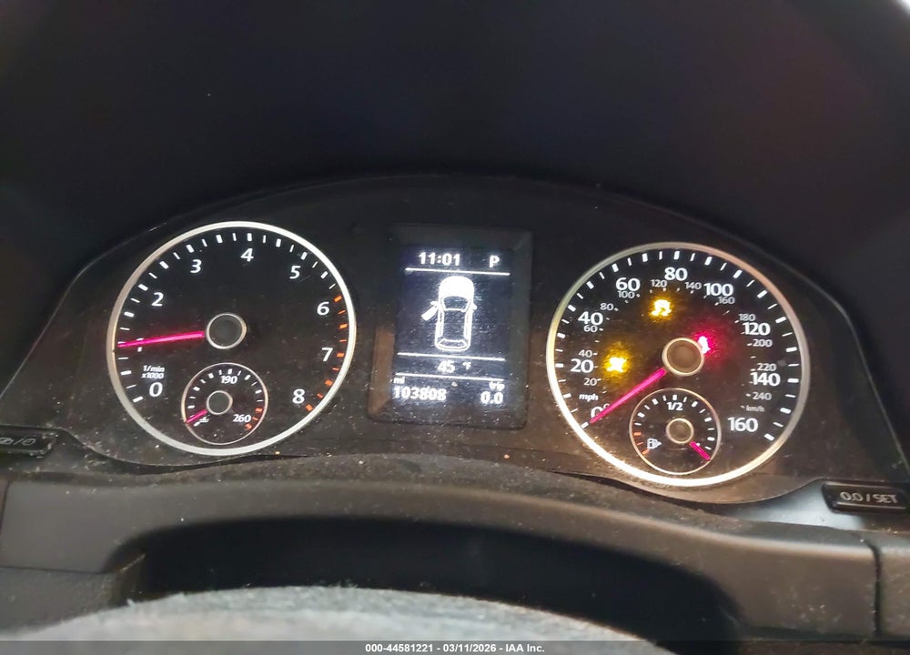 2016 VOLKSWAGEN TIGUAN S VIN: WVGAV7AX3GW602954