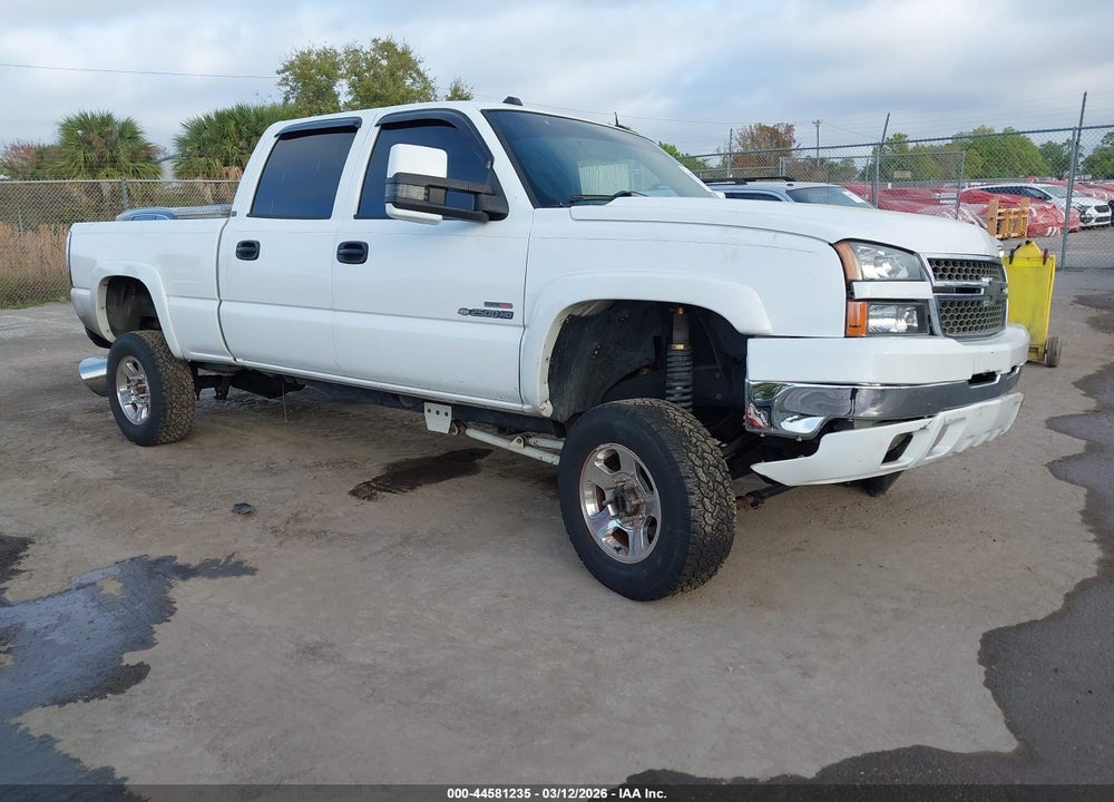 2005 CHEVROLET SILVERADO 2500HD LT VIN: 1GCHC23295F856789
