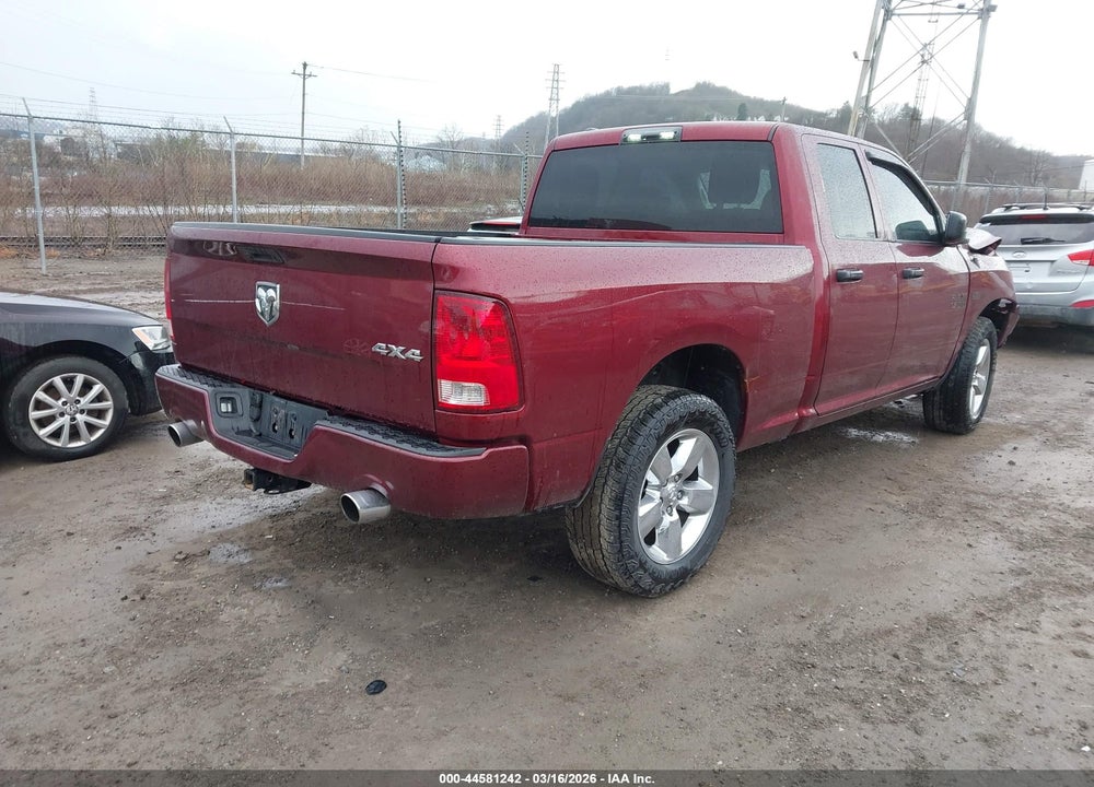 2018 RAM 1500 EXPRESS  4X4 6'4 BOX VIN: 1C6RR7FT7JS351203