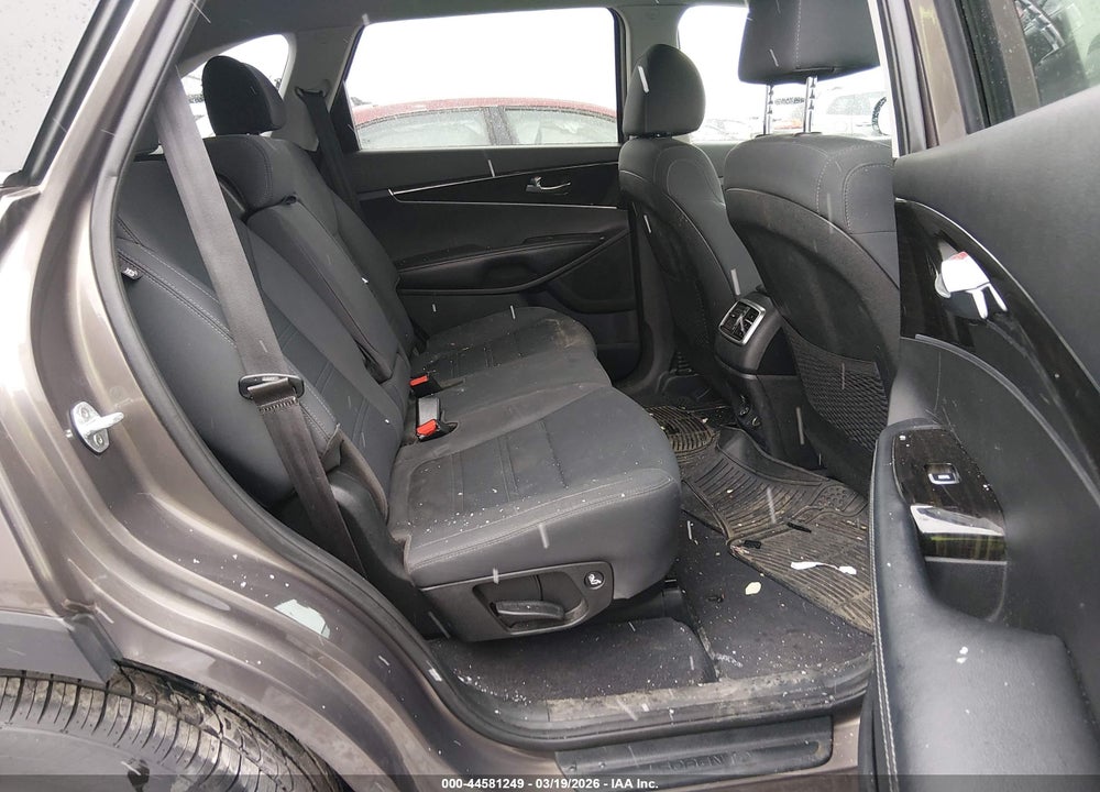 2020 KIA SORENTO 2.4L LX VIN: 5XYPGDA33LG627087