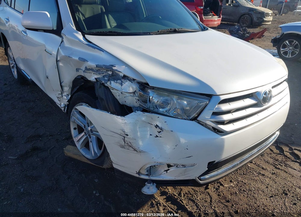 2013 TOYOTA HIGHLANDER LIMITED V6 VIN: 5TDYK3EH8DS110469
