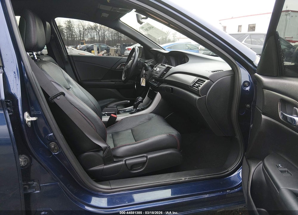 2017 HONDA ACCORD SEDAN VIN: 1HGCR2F19HA010077