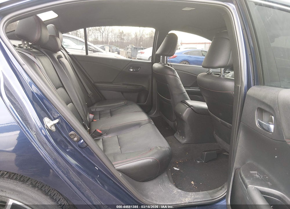 2017 HONDA ACCORD SEDAN VIN: 1HGCR2F19HA010077