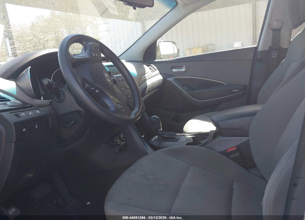 2016 HYUNDAI SANTA FE SE VIN: KM8SMDHF8GU137473