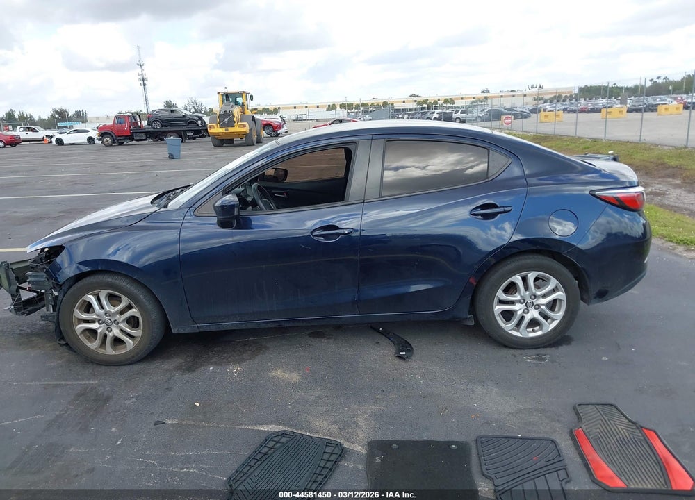 2017 TOYOTA YARIS IA VIN: 3MYDLBYV1HY154062