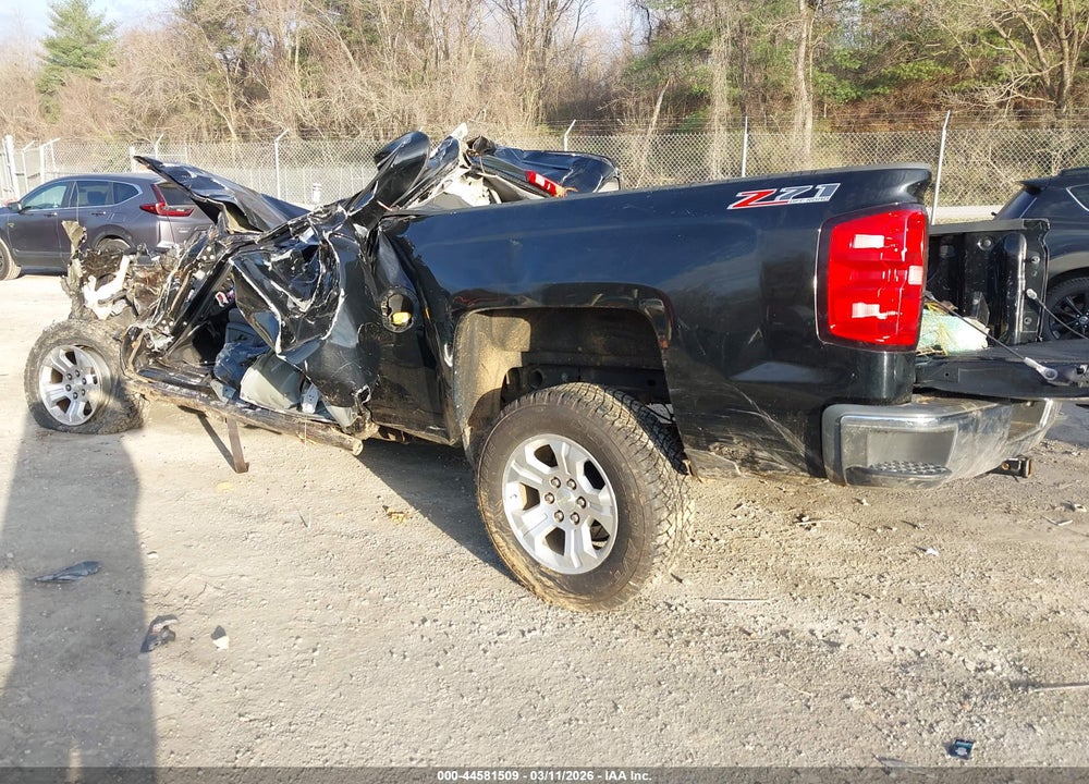 2014 CHEVROLET SILVERADO 1500 2LT VIN: 1GCVKREC1EZ238448