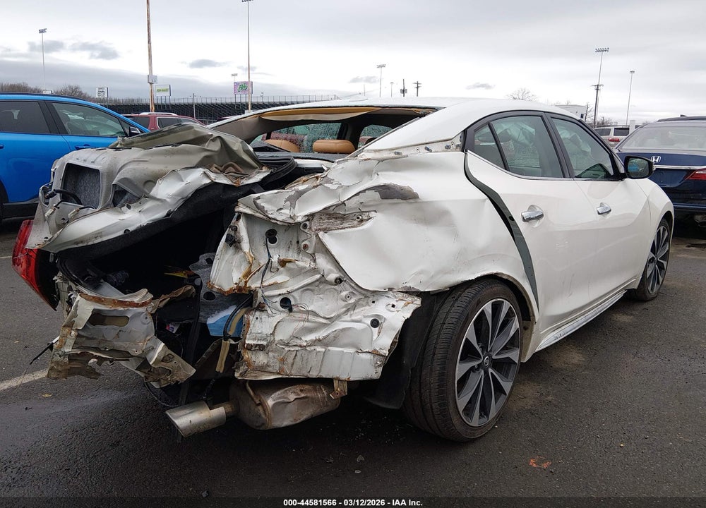 2016 NISSAN MAXIMA 3.5 SR VIN: 1N4AA6APXGC432464