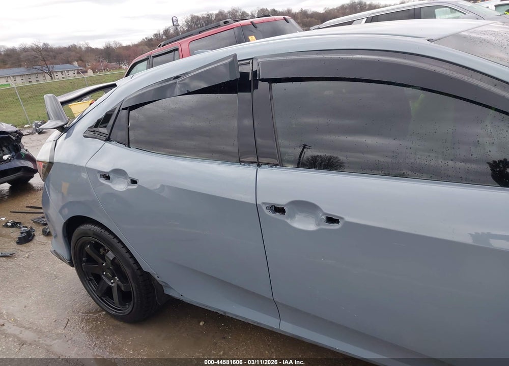 2017 HONDA CIVIC HATCHBACK SPORT VIN: SHHFK7H47HU228688