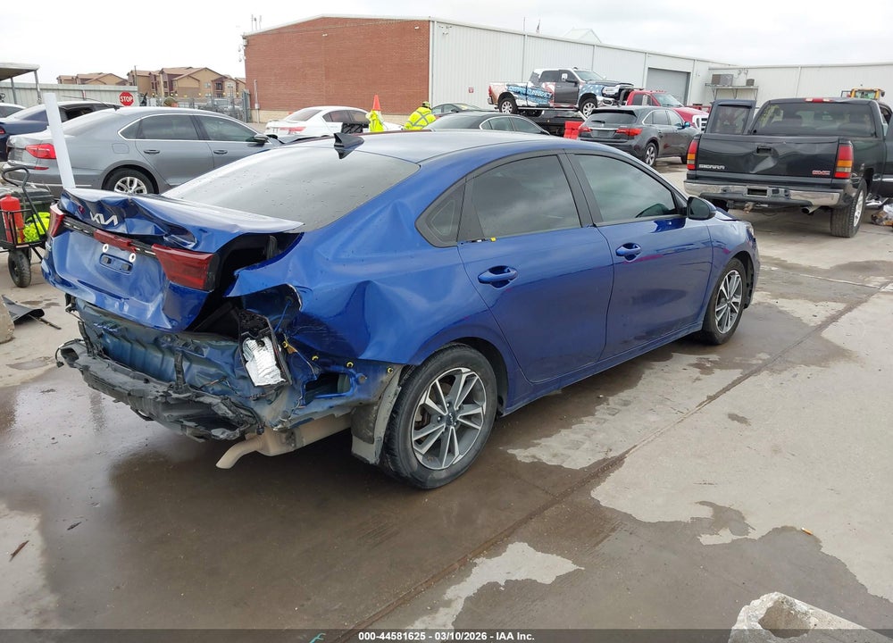 2024 KIA FORTE LXS VIN: 3KPF24AD8RE810347