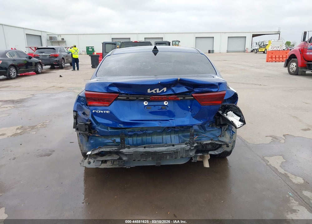 2024 KIA FORTE LXS VIN: 3KPF24AD8RE810347
