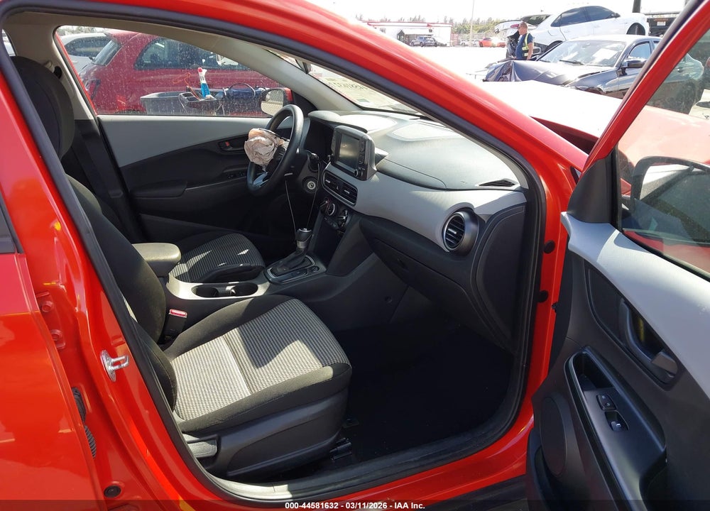 2020 HYUNDAI KONA SE VIN: KM8K1CAA3LU447994