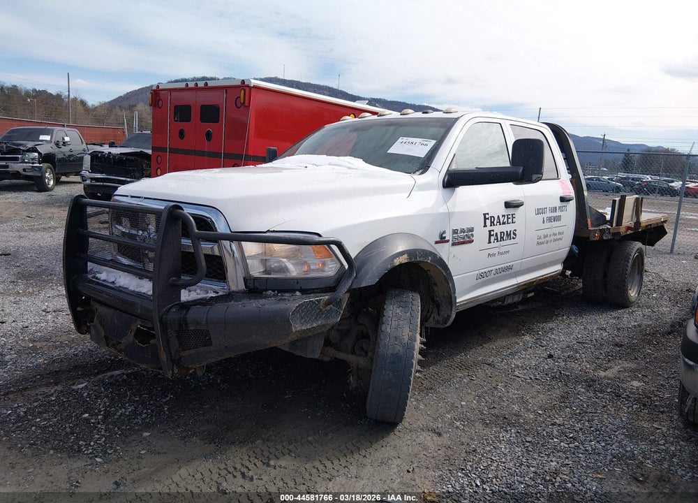 2017 RAM 5500 CHASSIS TRADESMAN/SLT/LAIE VIN: 3C7WRNEL1HG668139