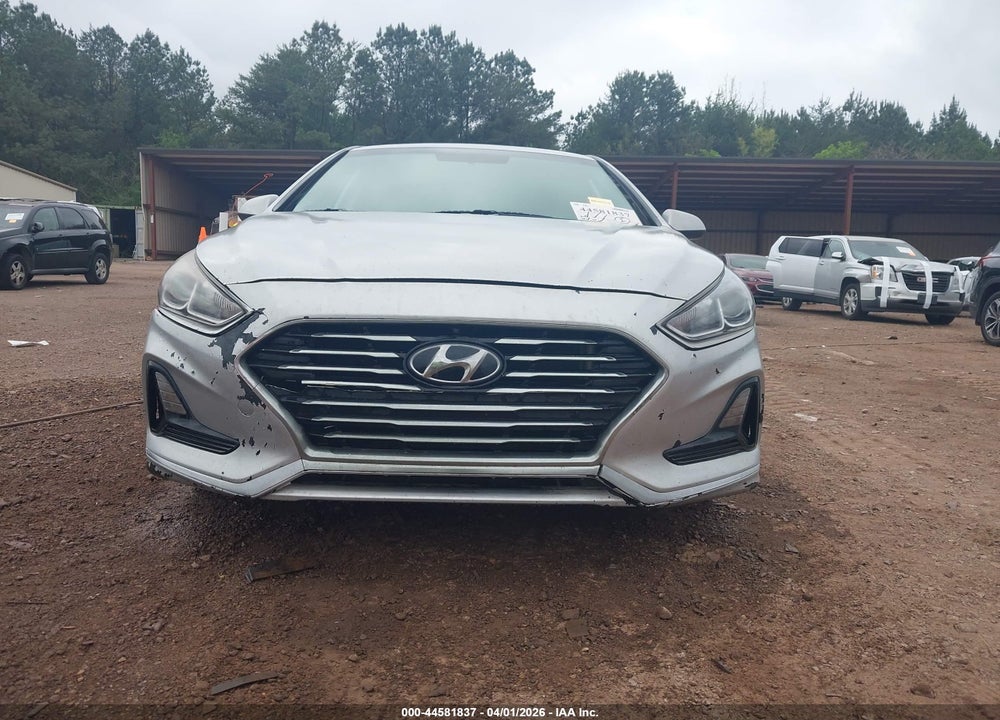 2019 HYUNDAI SONATA SE VIN: 5NPE24AFXKH792335