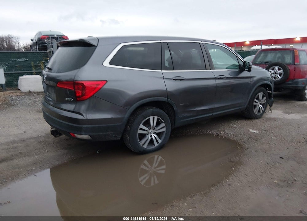 2017 HONDA PILOT EX-L VIN: 5FNYF6H59HB073594