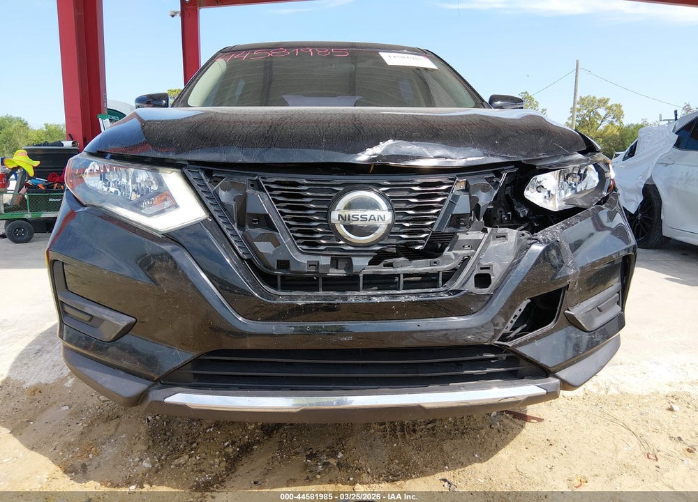 2018 NISSAN ROGUE S/SL/SV VIN: 5N1AT2MT3JC803800