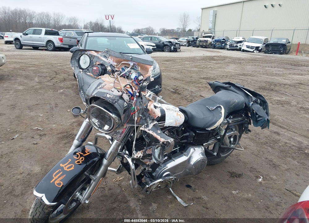 2012 HARLEY-DAVIDSON FLD SWITCHBACK VIN: 1HD1GZM12CC322230