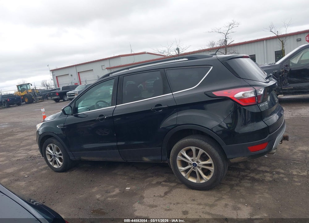 2017 FORD ESCAPE SE VIN: 1FMCU9G91HUE57216
